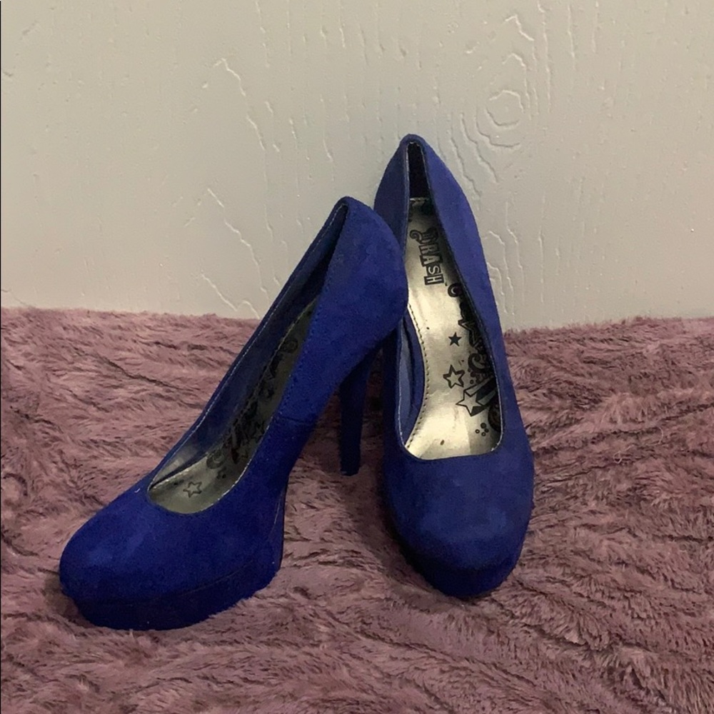 Blue Pumps